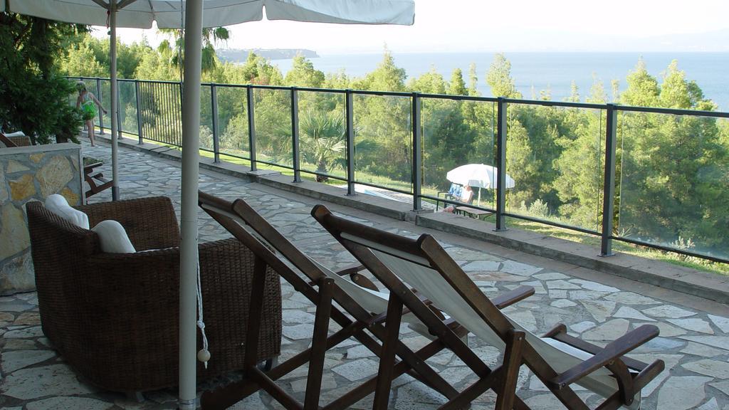 Paressa Villas Néa Fókaia Zimmer foto