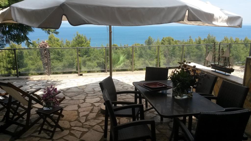 Paressa Villas Néa Fókaia Zimmer foto